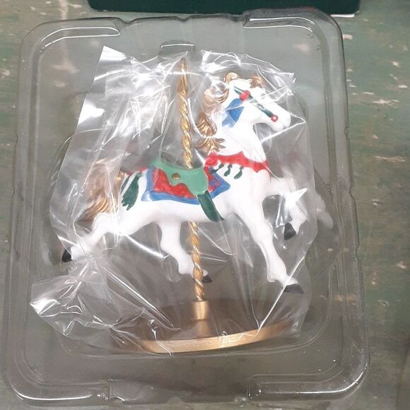 Bundle of 2 1989 Hallmark carousel horse- "Snow" & "Holly" ornaments - Picture 2 of 5